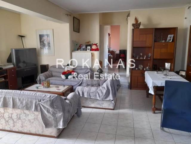 (For Sale) Residential Maisonette || East Attica/Vari-Varkiza - 195 Sq.m, 2 Bedrooms, 790.000€ 