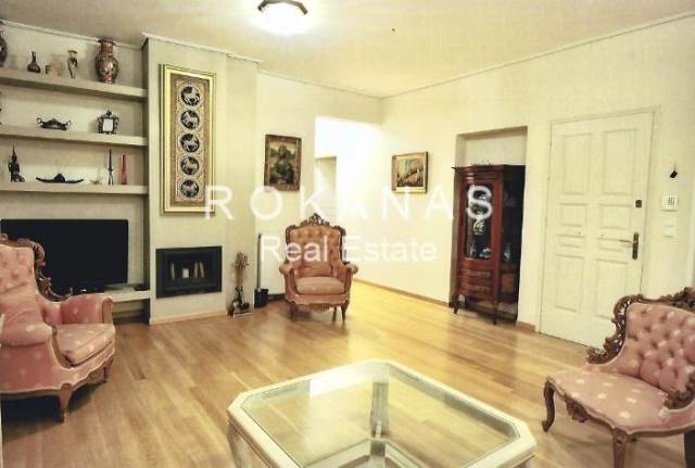(For Rent) Residential Floor Apartment || Athens South/Glyfada - 125 Sq.m, 3 Bedrooms, 1.500€ 