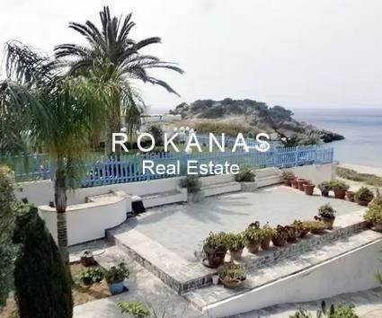 (For Sale) Residential Detached house || East Attica/Palaia Phokaia - 310 Sq.m, 2 Bedrooms, 1.150.000€ 