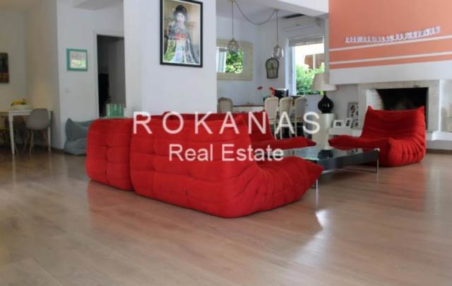(For Sale) Residential Maisonette || Athens North/Kifissia - 258 Sq.m, 4 Bedrooms, 480.000€ 