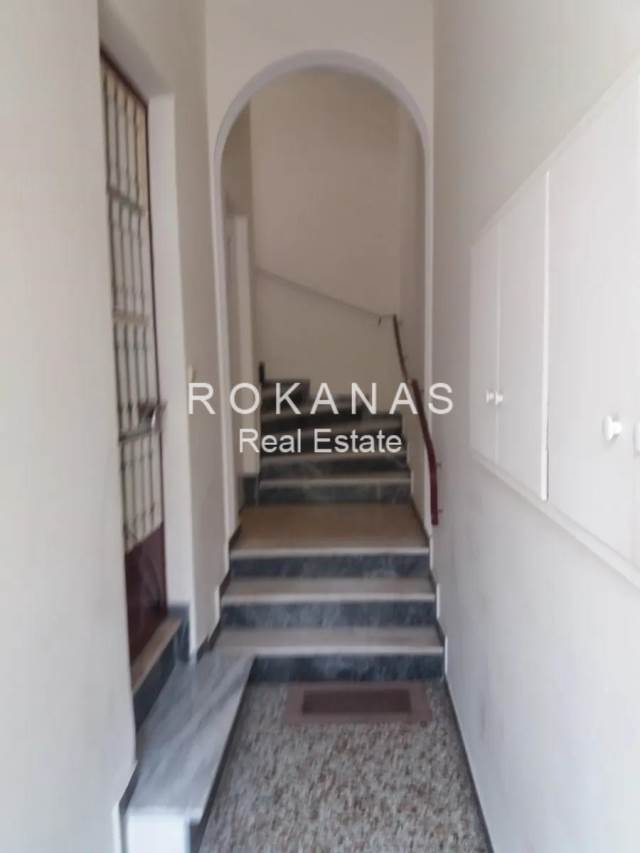(For Sale) Residential Apartment || Athens Center/Vyronas - 60 Sq.m, 2 Bedrooms, 110.000€ 
