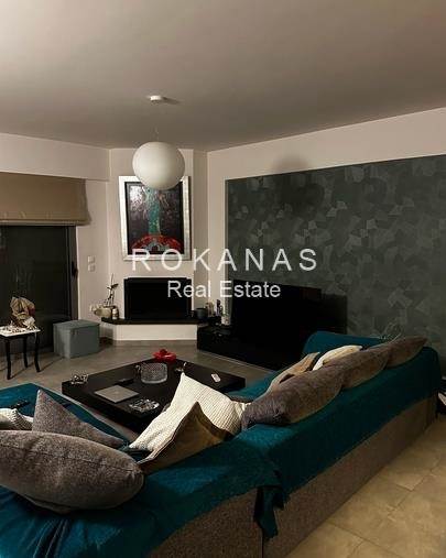 (For Sale) Residential Maisonette || East Attica/Glyka Nera - 240 Sq.m, 5 Bedrooms, 700.000€ 