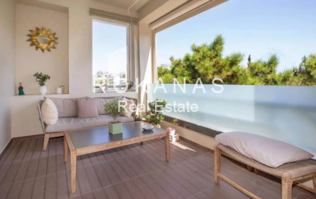 (For Sale) Residential Maisonette || East Attica/Vari-Varkiza - 215 Sq.m, 4 Bedrooms, 1.000.000€ 