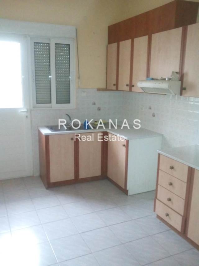 (For Sale) Residential Floor Apartment || Athens West/Petroupoli - 122 Sq.m, 2 Bedrooms, 200.000€ 