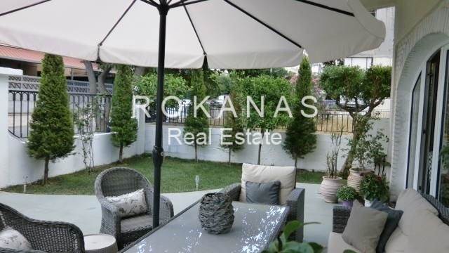 (For Sale) Residential Detached house || Athens South/Glyfada - 160 Sq.m, 4 Bedrooms, 630.000€ 