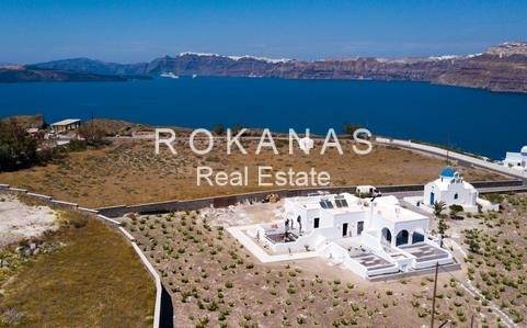 (Προς Πώληση) Αξιοποιήσιμη Γη Οικόπεδο εντός σχεδίου || Κυκλάδες/Σαντορίνη-Θήρα - 6.547 τ.μ, 4.500.000€ 