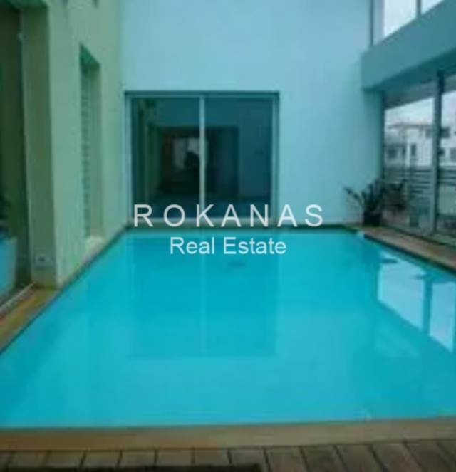 (Προς Πώληση) Κατοικία Μεζονέτα || Αθήνα Νότια/Γλυφάδα - 376 τ.μ, 4 Υ/Δ, 2.425.000€ 