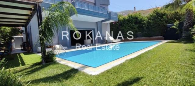 (Προς Πώληση) Κατοικία Μονοκατοικία || Ανατολική Αττική/Καλύβια-Λαγονήσι - 290 τ.μ, 3 Υ/Δ, 900.000€ 