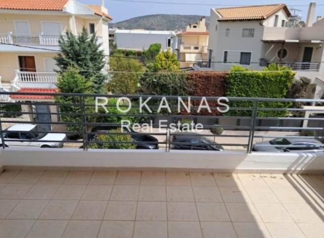(Προς Πώληση) Κατοικία Μεζονέτα || Ανατολική Αττική/Βάρη-Βάρκιζα - 220 τ.μ, 4 Υ/Δ, 600.000€ 
