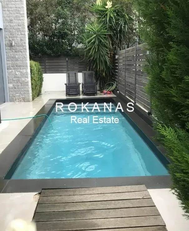 (Προς Ενοικίαση) Κατοικία Μεζονέτα || Αθήνα Βόρεια/Νέα Ερυθραία - 216 τ.μ, 4 Υ/Δ, 2.800€ 
