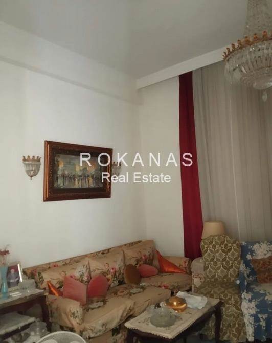 (For Sale) Residential Floor Apartment || Athens Center/Ilioupoli - 100 Sq.m, 2 Bedrooms, 193.000€ 