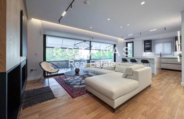 (For Sale) Residential Apartment || East Attica/Vari-Varkiza - 91 Sq.m, 780.000€ 