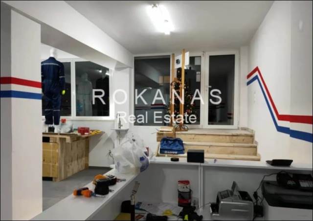 (Προς Πώληση) Επαγγελματικός Χώρος Κατάστημα || Πειραιάς/Πειραιάς - 224 τ.μ, 200.000€ 
