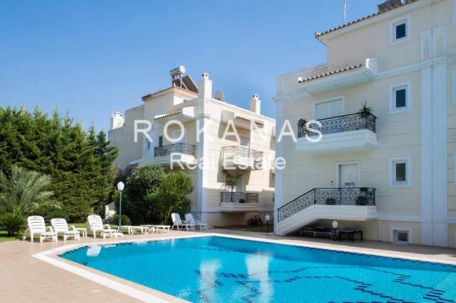 (For Rent) Residential Maisonette || East Attica/Vari-Varkiza - 145 Sq.m, 2 Bedrooms, 2.700€ 