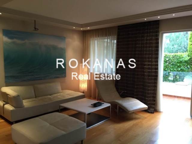 (For Sale) Residential Maisonette || Athens South/Alimos - 190 Sq.m, 3 Bedrooms, 1.300.000€ 