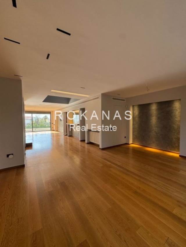 (For Rent) Residential Maisonette || Athens South/Glyfada - 380 Sq.m, 3 Bedrooms, 4.700€ 