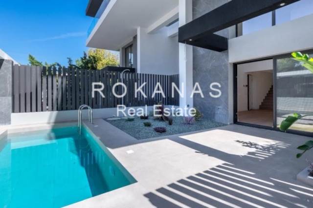 (Προς Ενοικίαση) Κατοικία Μεζονέτα || Ανατολική Αττική/Βούλα - 233 τ.μ, 4 Υ/Δ, 6.000€ 