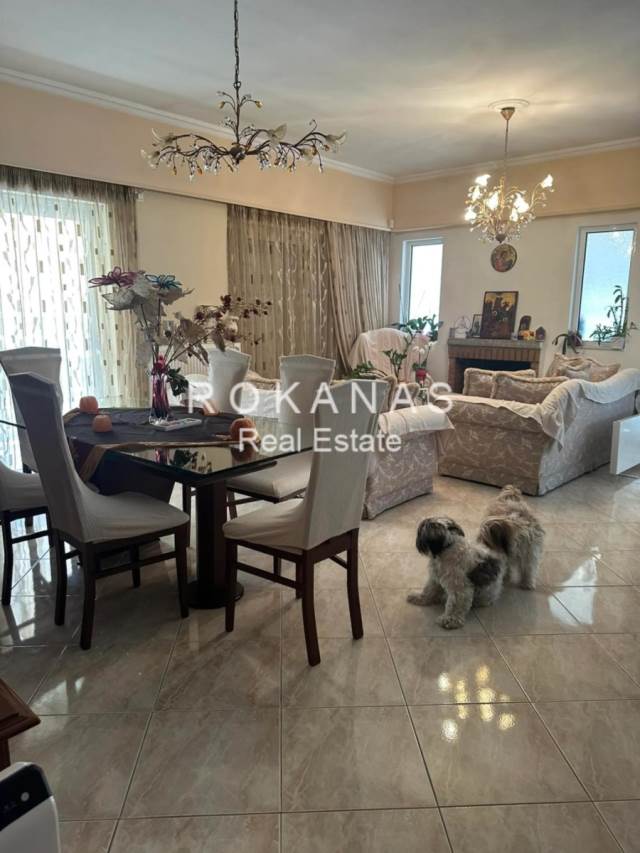 (Προς Πώληση) Κατοικία Διαμέρισμα || Αθήνα Νότια/Γλυφάδα - 130 τ.μ, 3 Υ/Δ, 360.000€ 