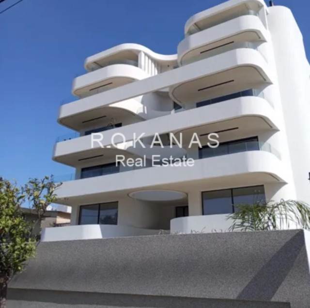 (Προς Ενοικίαση) Κατοικία Μεζονέτα || Αθήνα Νότια/Γλυφάδα - 170 τ.μ, 3 Υ/Δ, 6.000€ 