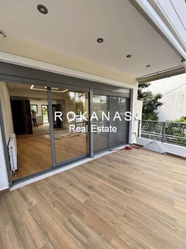 (For Sale) Residential Maisonette || East Attica/Voula - 140 Sq.m, 2 Bedrooms, 740.000€ 