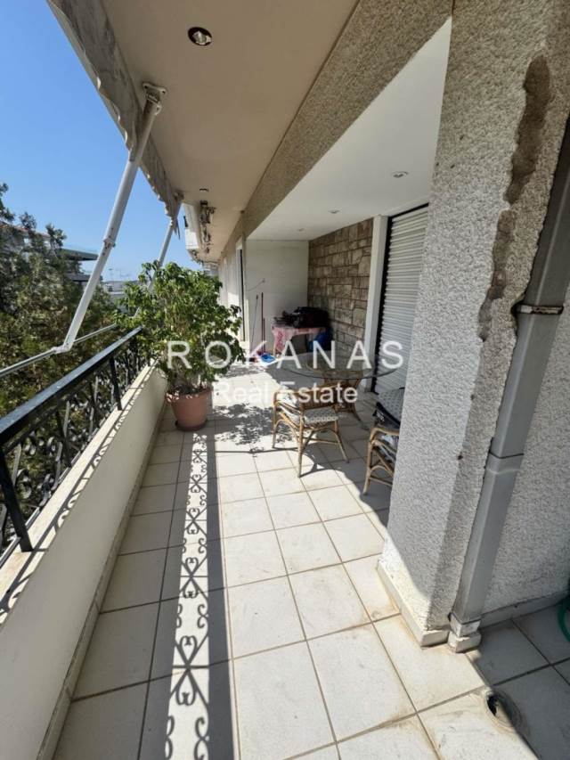 (For Sale) Residential Floor Apartment || East Attica/Voula - 125 Sq.m, 3 Bedrooms, 520.000€ 