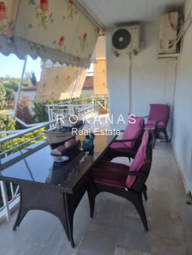 (For Sale) Residential Apartment || East Attica/Vouliagmeni - 110 Sq.m, 2 Bedrooms, 690.000€ 