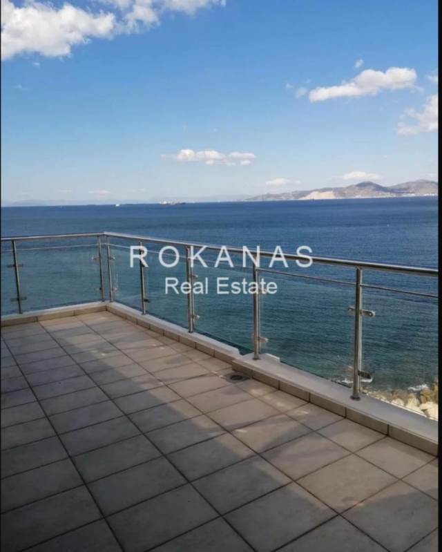 (Προς Πώληση) Κατοικία Μεζονέτα || Πειραιάς/Πειραιάς - 171 τ.μ, 2 Υ/Δ, 950.000€ 