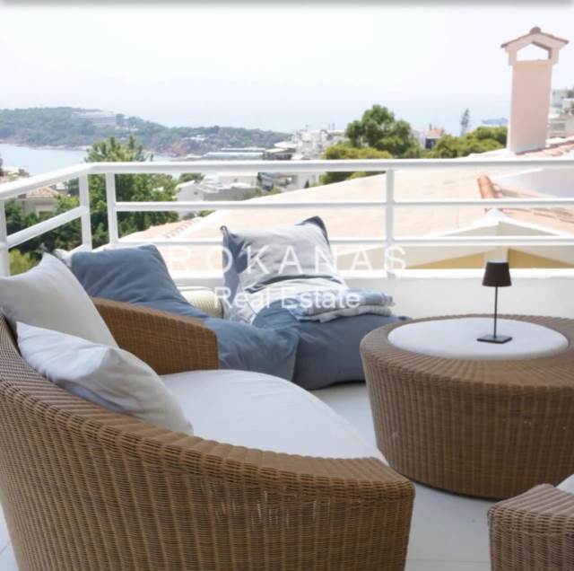 (For Rent) Residential Apartment || East Attica/Vouliagmeni - 100 Sq.m, 2 Bedrooms, 2.900€ 