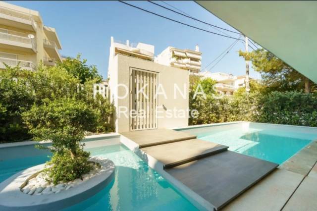 (Προς Πώληση) Κατοικία Μεζονέτα || Αθήνα Νότια/Γλυφάδα - 270 τ.μ, 4 Υ/Δ, 2.500.000€ 