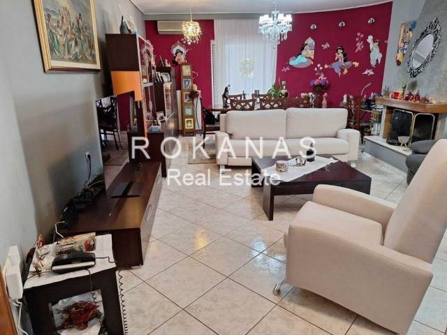 (For Sale) Residential Apartment || Athens South/Nea Smyrni - 124 Sq.m, 4 Bedrooms, 440.000€ 