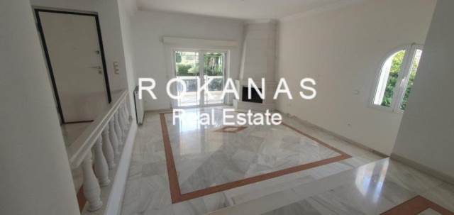 (Προς Ενοικίαση) Κατοικία Οροφοδιαμέρισμα || Αθήνα Νότια/Γλυφάδα - 141 τ.μ, 2 Υ/Δ, 1.600€ 