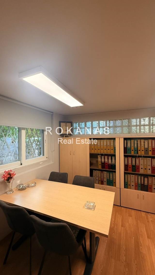 (Προς Πώληση) Επαγγελματικός Χώρος Γραφείο || Αθήνα Νότια/Ελληνικό - 115 τ.μ, 140.000€ 