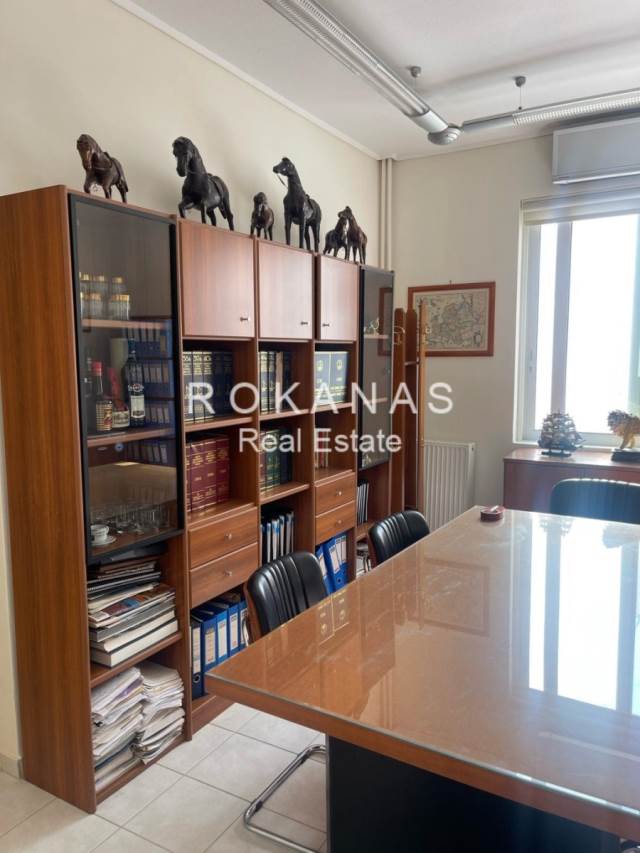 (Προς Πώληση) Επαγγελματικός Χώρος Κτίριο || Πειραιάς/Πειραιάς - 63 τ.μ, 225.000€ 