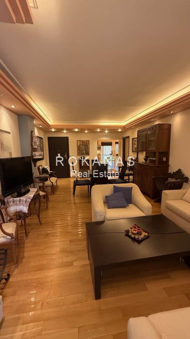 (Προς Πώληση) Κατοικία Διαμέρισμα || Αθήνα Νότια/Γλυφάδα - 114 τ.μ, 3 Υ/Δ, 660.000€ 