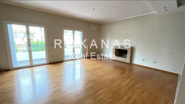 (Προς Πώληση) Κατοικία Οροφοδιαμέρισμα || Αθήνα Νότια/Γλυφάδα - 100 τ.μ, 3 Υ/Δ, 300.000€ 