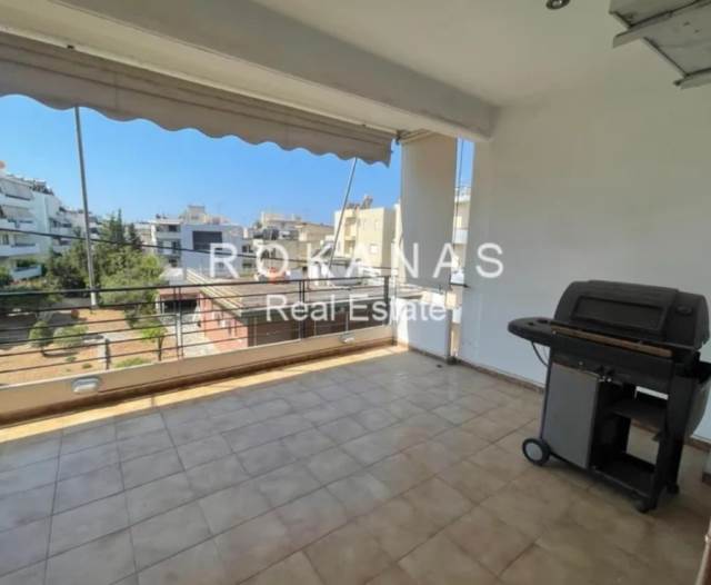 (Προς Πώληση) Κατοικία Οροφοδιαμέρισμα || Αθήνα Νότια/Γλυφάδα - 86 τ.μ, 3 Υ/Δ, 370.000€ 