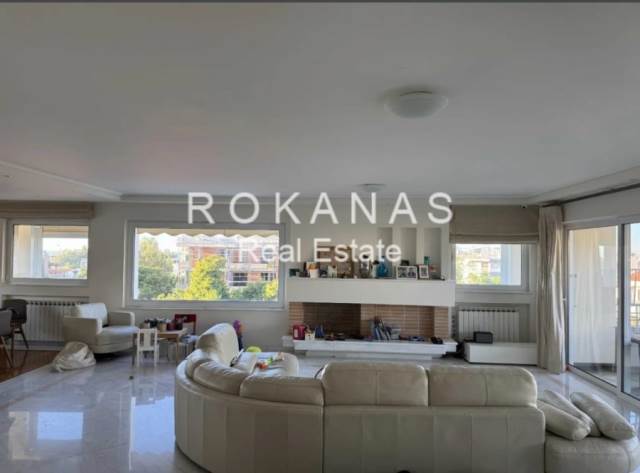 (For Rent) Residential Floor Apartment || East Attica/Voula - 196 Sq.m, 4 Bedrooms, 3.300€ 