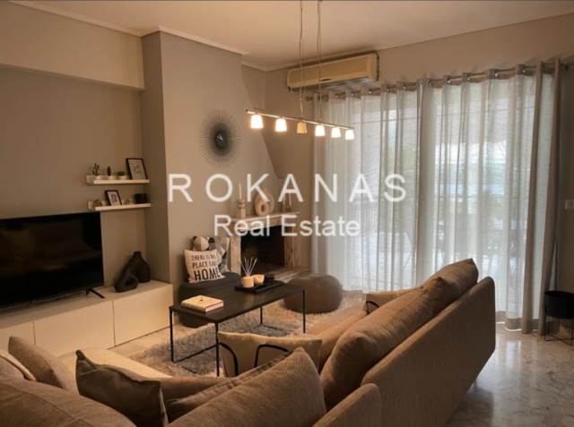 (Προς Πώληση) Κατοικία Οροφοδιαμέρισμα || Αθήνα Νότια/Γλυφάδα - 95 τ.μ, 3 Υ/Δ, 390.000€ 