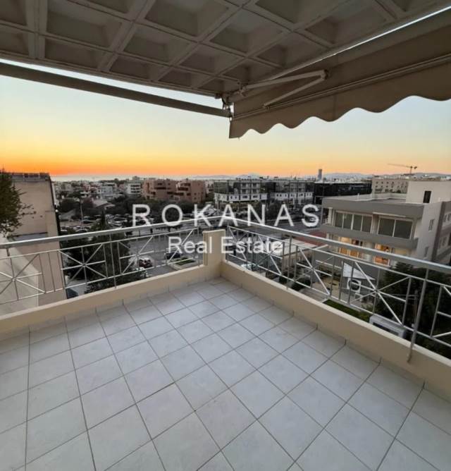 (Προς Ενοικίαση) Κατοικία Διαμέρισμα || Αθήνα Νότια/Γλυφάδα - 118 τ.μ, 4 Υ/Δ, 1.600€ 