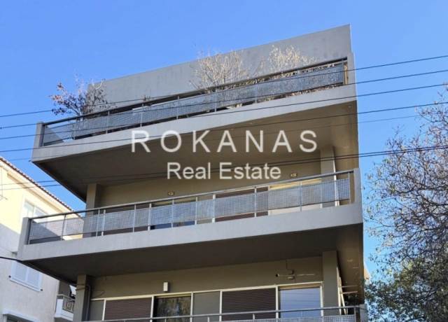 (For Sale) Residential Floor Apartment || East Attica/Voula - 180 Sq.m, 4 Bedrooms, 670.000€ 