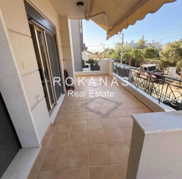 (Προς Ενοικίαση) Κατοικία Μεζονέτα || Ανατολική Αττική/Βάρη-Βάρκιζα - 240 τ.μ, 3 Υ/Δ, 2.000€ 