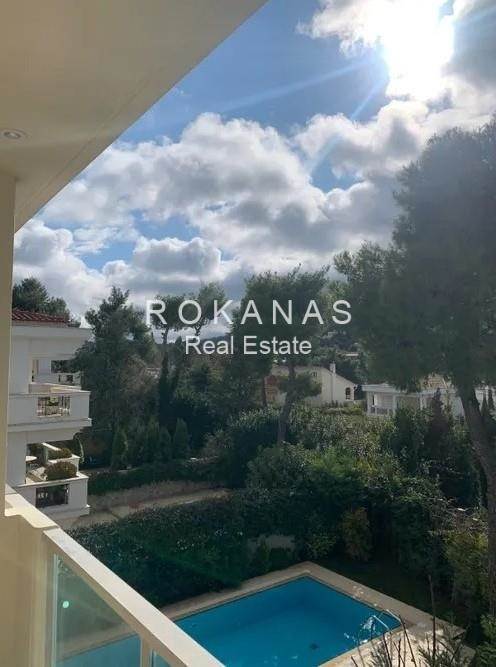 (Προς Ενοικίαση) Κατοικία Μεζονέτα || Αθήνα Βόρεια/Εκάλη - 233 τ.μ, 3 Υ/Δ, 2.200€ 