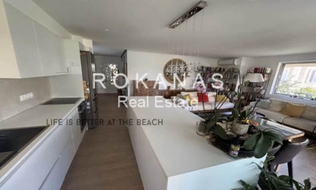 (Προς Πώληση) Κατοικία Διαμέρισμα || Ανατολική Αττική/Βουλιαγμένη - 85 τ.μ, 2 Υ/Δ, 695.000€ 