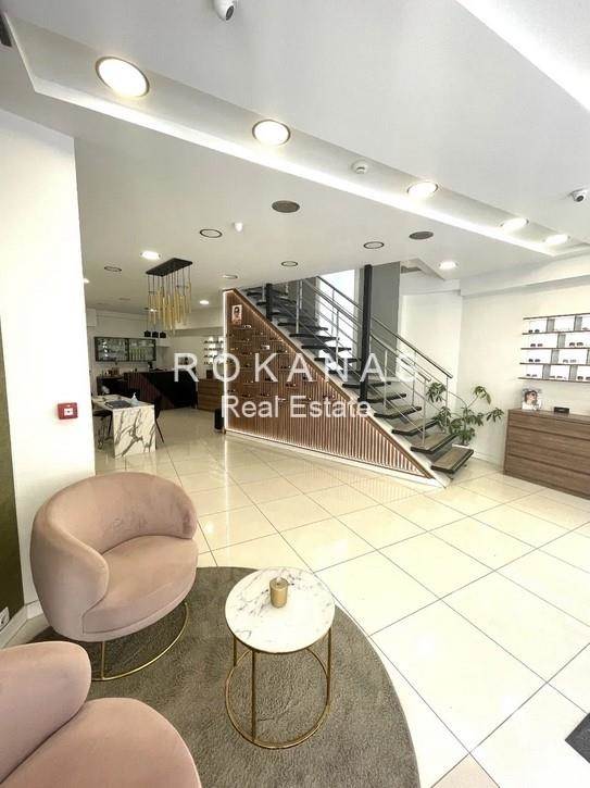 (Προς Ενοικίαση) Επαγγελματικός Χώρος Κατάστημα || Αθήνα Δυτικά/Περιστέρι - 243 τ.μ, 2.800€ 