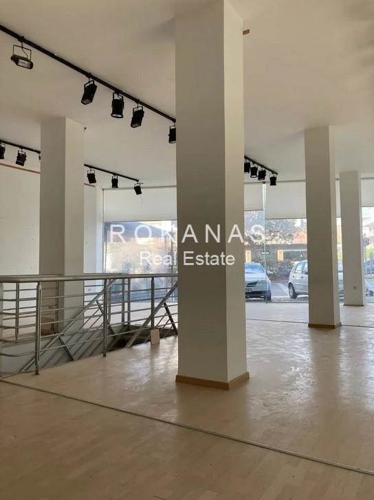 (Προς Ενοικίαση) Επαγγελματικός Χώρος Κατάστημα || Αθήνα Βόρεια/Αγία Παρασκευή - 460 τ.μ, 4.800€ 