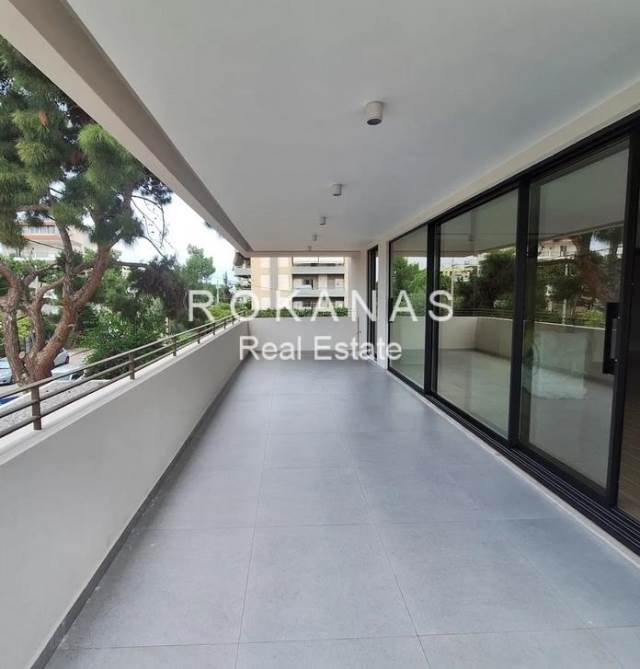 (Προς Ενοικίαση) Κατοικία Οροφοδιαμέρισμα || Αθήνα Νότια/Γλυφάδα - 120 τ.μ, 3 Υ/Δ, 3.500€ 