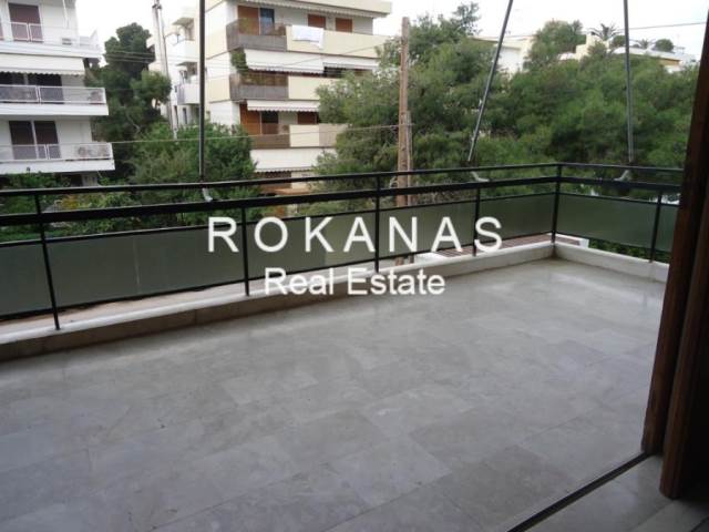 (For Sale) Residential Apartment || East Attica/Voula - 75 Sq.m, 2 Bedrooms, 450.000€ 