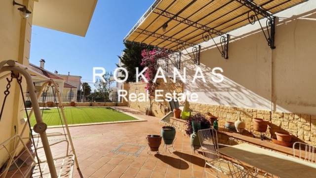 (For Sale) Residential Apartment || East Attica/Voula - 170 Sq.m, 3 Bedrooms, 1.000.000€ 