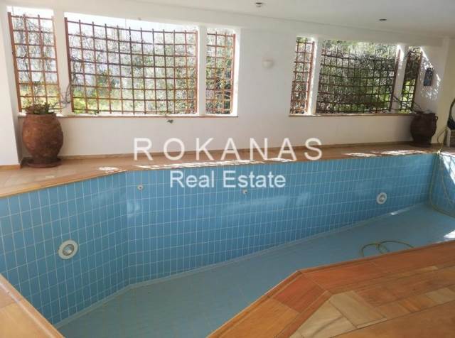 (Προς Πώληση) Κατοικία Μονοκατοικία || Ανατολική Αττική/Βούλα - 400 τ.μ, 6 Υ/Δ, 2.000.000€ 