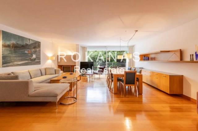 (For Sale) Residential Maisonette || East Attica/Vouliagmeni - 350 Sq.m, 6 Bedrooms, 2.750.000€ 